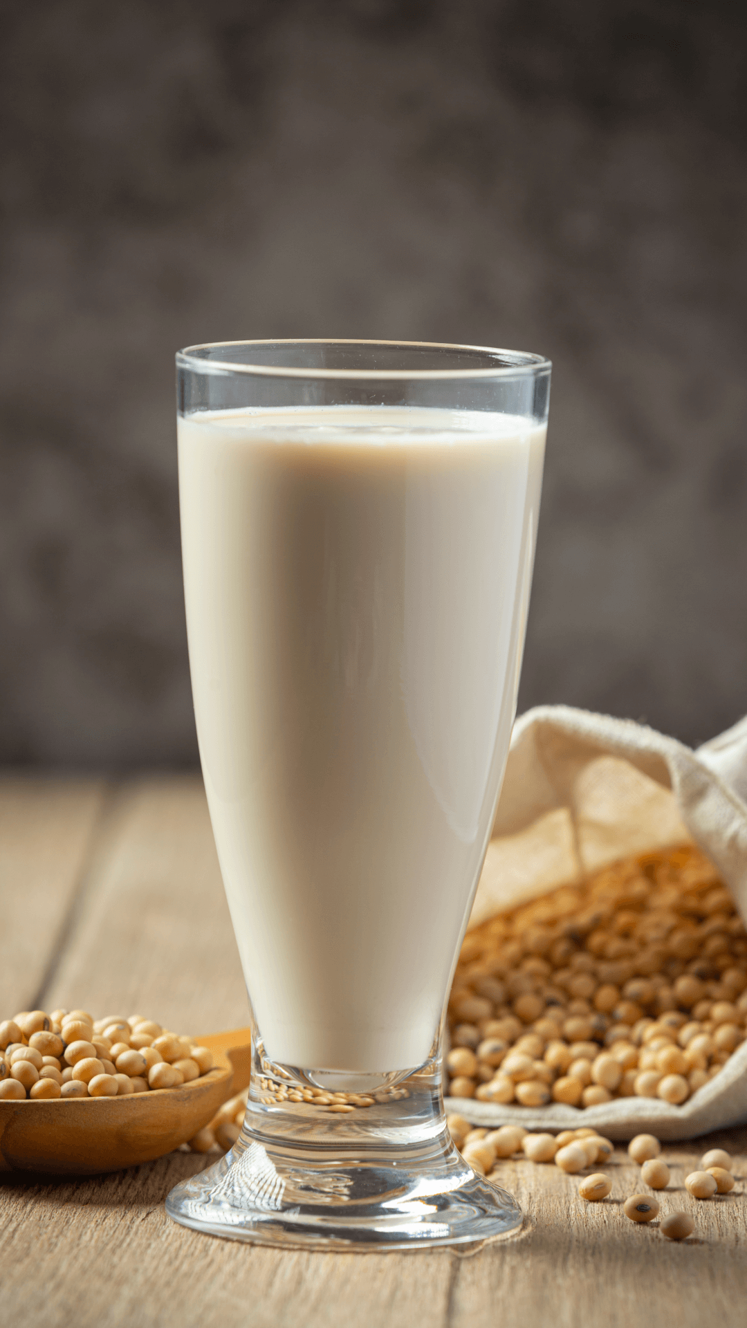Soy Milk Benefits, Nutrition, Uses & Side Effects for Better Health