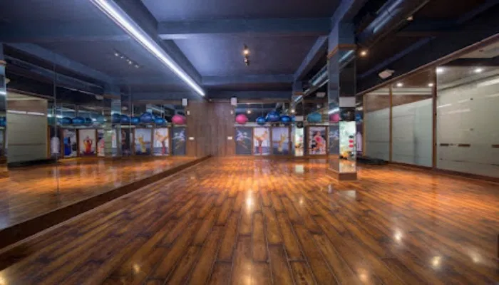 Metro Manila Dance Workout Studio Near Me Mz Fitness Hub Amin Marg