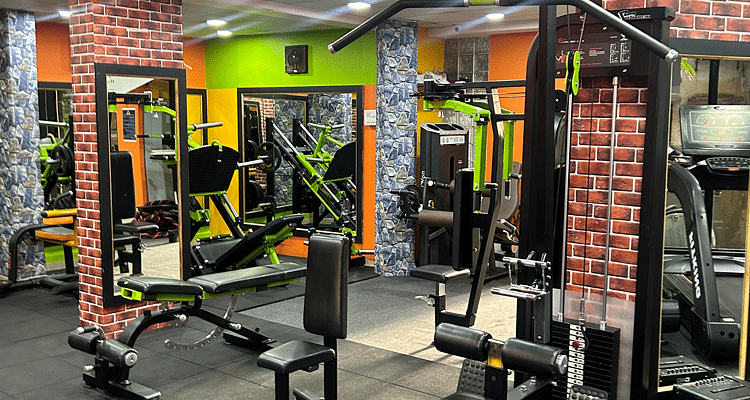 Power Point Gym Vile Parle East