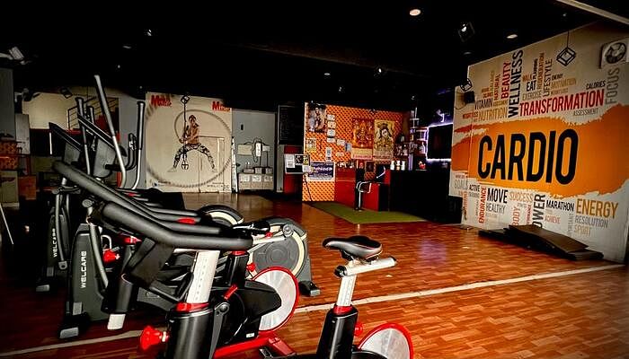 Muscle Makeup Gym Sector 11 Gurugram