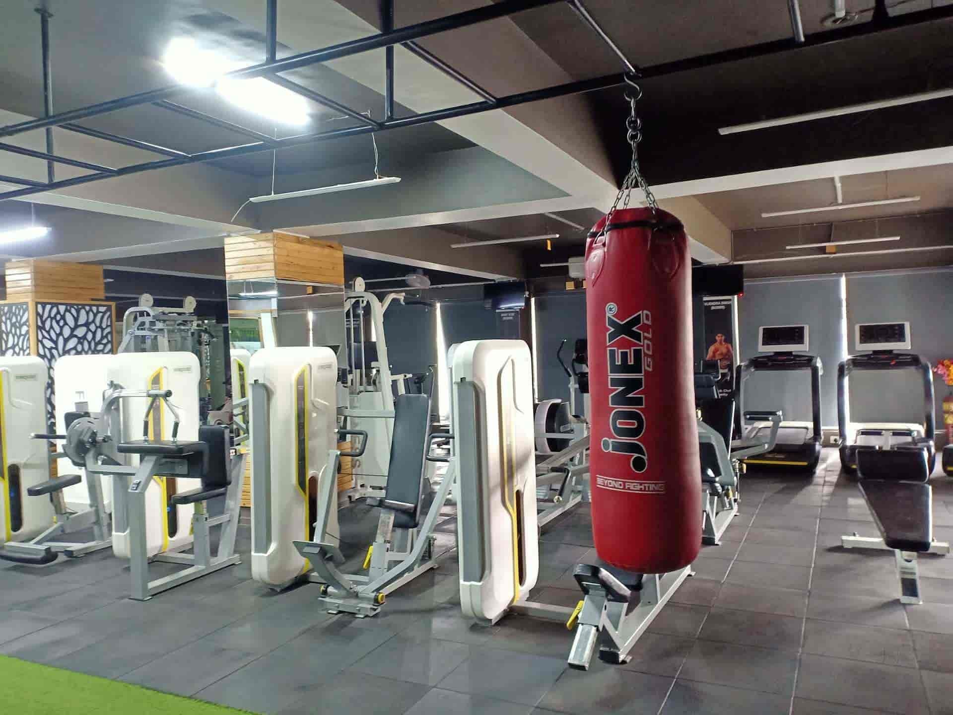 Gym equipment best sale shop in maninagar