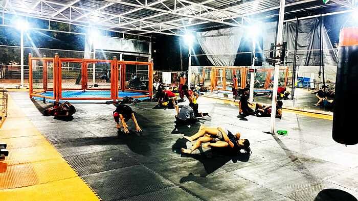Jab Cross Fitness Gaur City 2