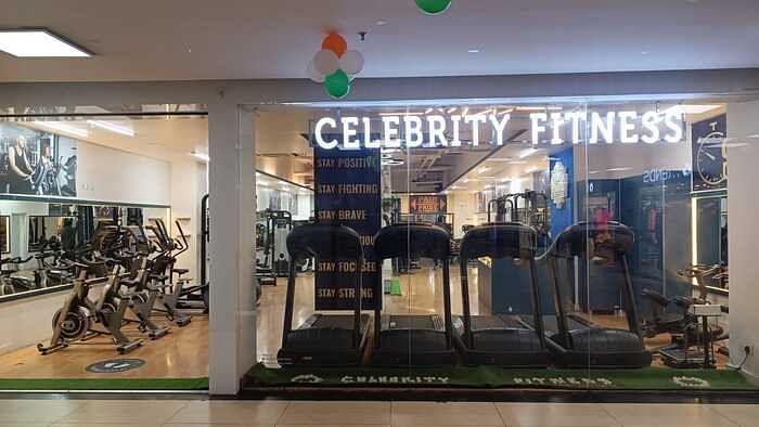 S N Celebrity Fitness Vikaspuri