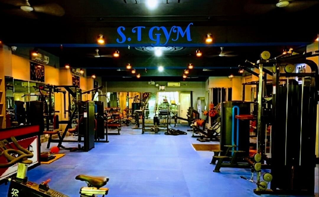 S.T GYM Krishna Nagri