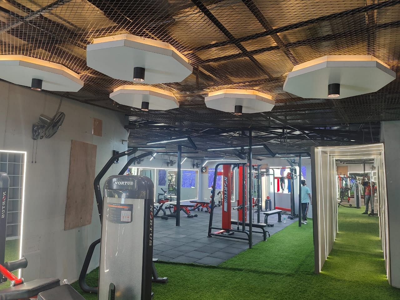 Dynamic Fitness Studio Pitampura