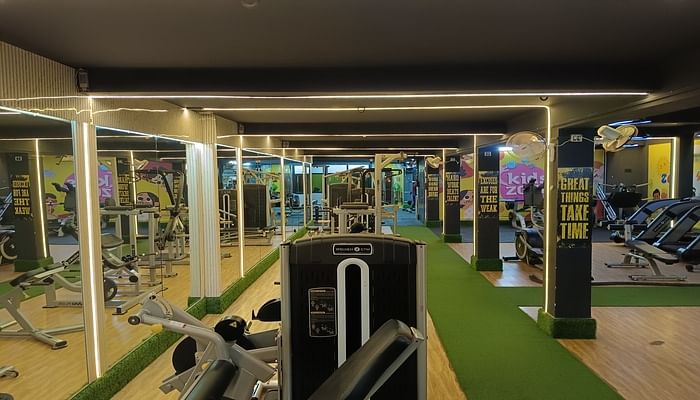 RR Fitness Gym Radha Nagar