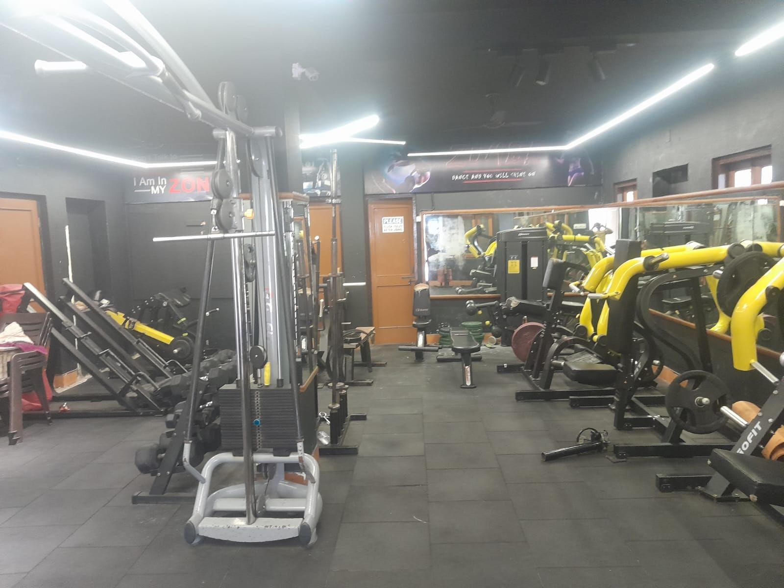 Leegend Gym Vip Road Puri