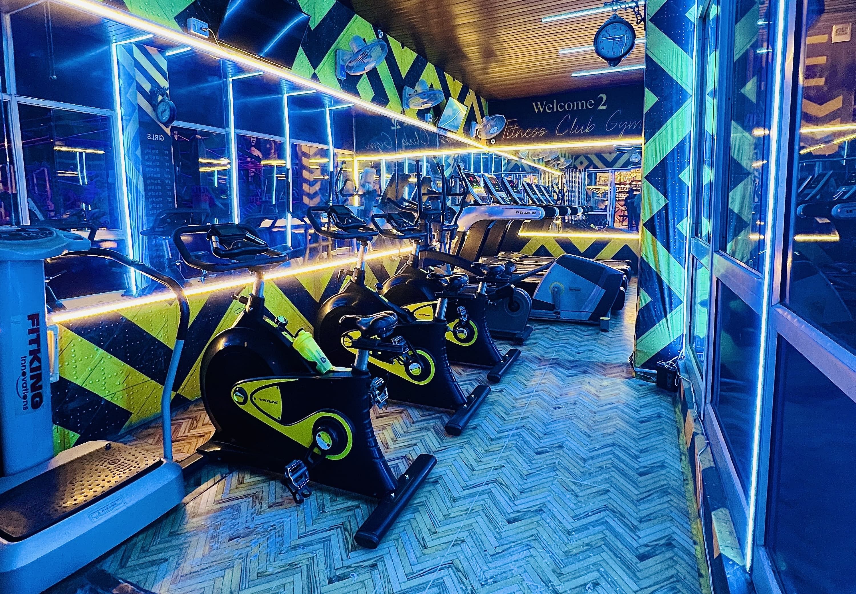 Fitness Club 2 Unisex Gym Defence Colony Kanpur