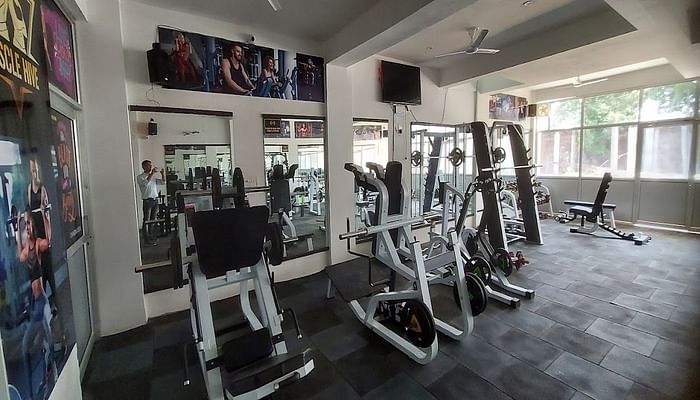 Muscle Hive Sector 109 Gurugram