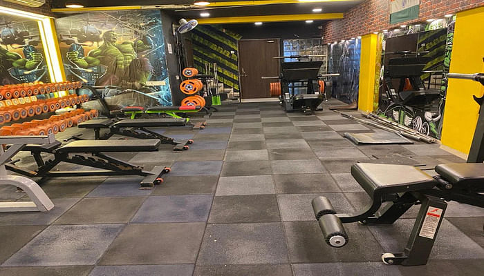 SG Fitness Dn Nagar