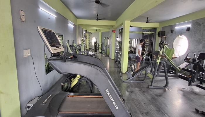 Earth Fitness Kamod Ahmedabad