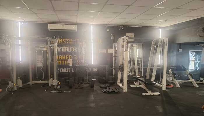 Iron Addict Gym 1 Kustia