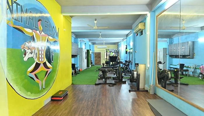 Sweat And Fitness Girish Park