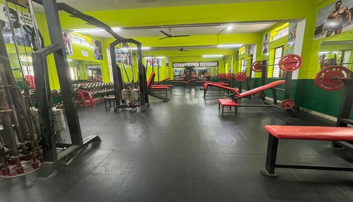 Arnold Fitness Daddy Colony