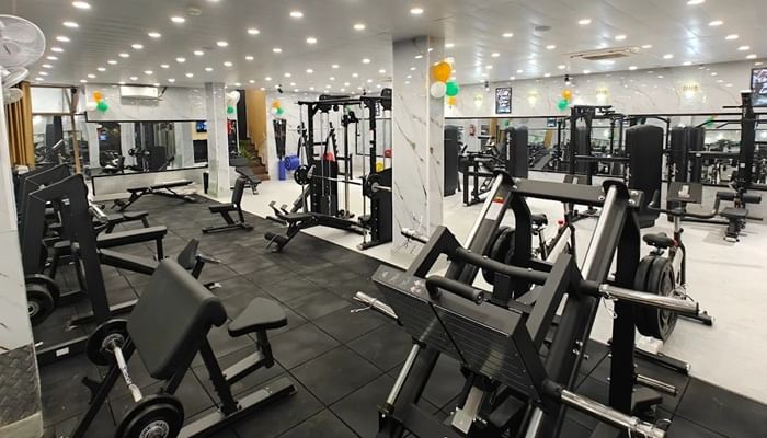 Daybreakers Fitness Luxe Paschim Vihar