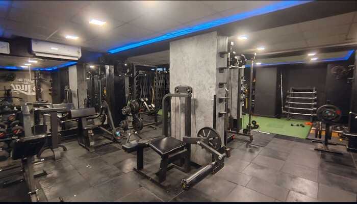 Weights N Bars Fitness Studio Evershine Nagar