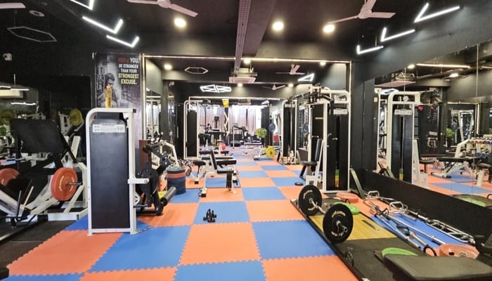 Aura Dazzle Fitness Adhartal