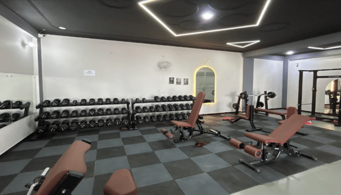 Fly Fitness Gym Niwaru