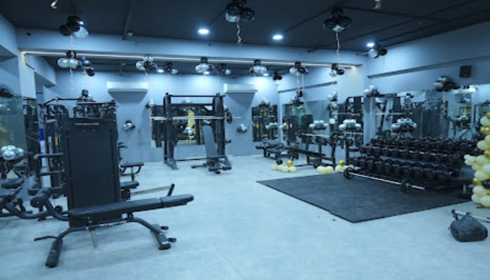 Fitness Fanatics Gym 150 Feet Ring Road
