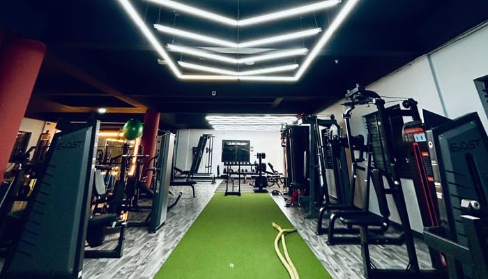 Metal Fitness Ring Road