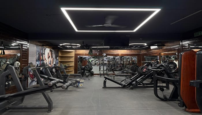 fitness one gym & spa