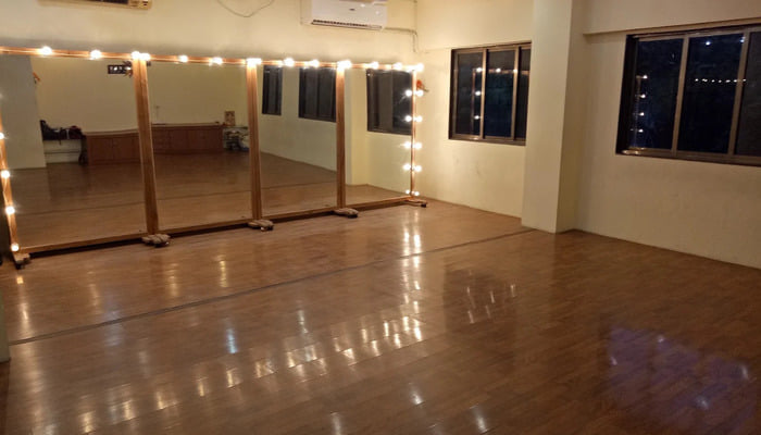 triyog fit dance and fitness studio